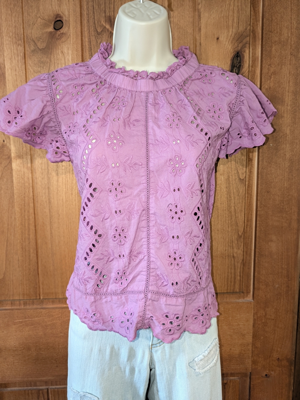 Women's Lavender Eyelet Ruffle Neck Blouse